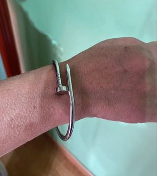 Pulsera estilo clavo parecido a la marca cartier