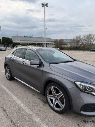 Mercedes-Benz GLA 220d AMG
