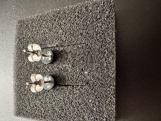 Pendientes Lotus Style Negros y Plateados