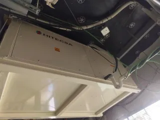 Máquina Aire Acondicionado Hitecs compacto