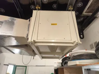 Máquina Aire Acondicionado Hitecs compacto