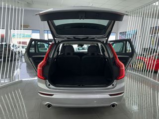 VOLVO XC90 2.0 D4 Momentum Auto
