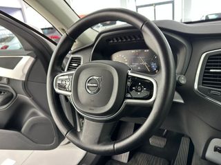 VOLVO XC90 2.0 D4 Momentum Auto