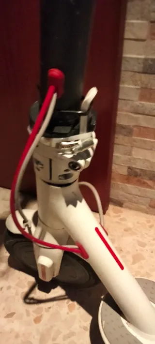 Patinete Eléctrico Blanco