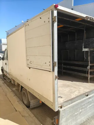 Renault Trucks Mascott 2007