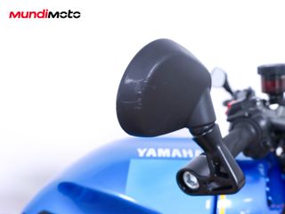 YAMAHA XSR 900