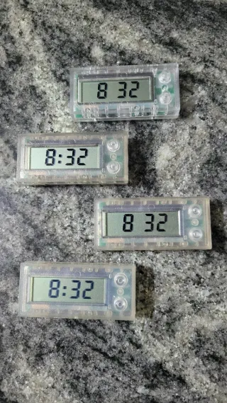 Reloj Derbi