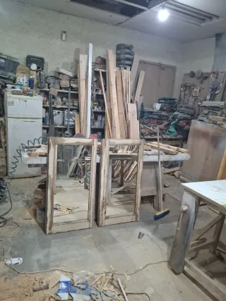 Espejos antiguos de madera y cristal