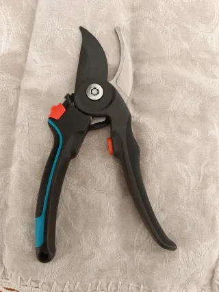 Tijeras de podar Gardena