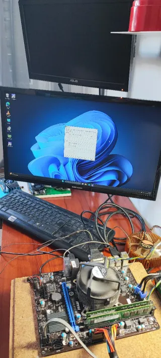 Motherboard MSI H61M-P31/W8 (LGA 1155)