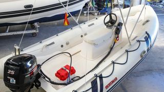 Suzumar 420 Semirrígida