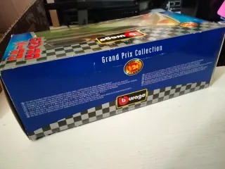 Bburago 1/24 Grand Prix Laguna Seca