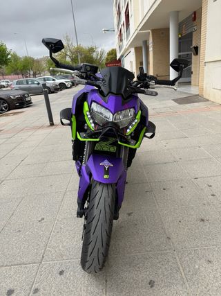 Kawasaki Z900e 2020 - Limitada papeles 42500km