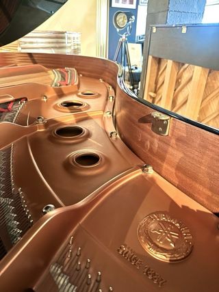 Piano de cola Yamaha C3