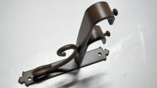 Soporte doble barra cortina, rústico metál. Marrón