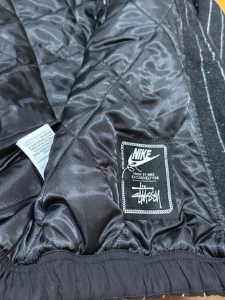 Chaqueta Nike x Stussy Talla M