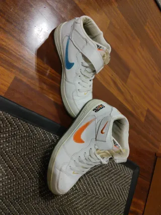 Zapatillas Nike Air Force 1 Kith NYC.