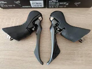 Manetas SHIMANO GRX-810 1x11