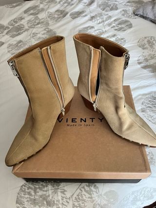 Botines ante tacón cowboy T37