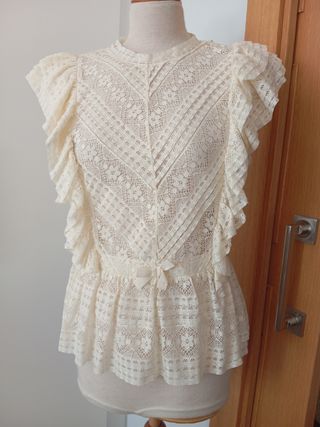 Blusa de encaje marfil L