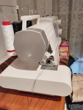 Overlock Singer