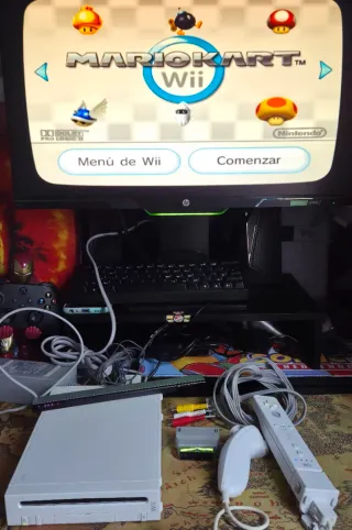 Nintendo Wii Blanca retrocompatible con juego