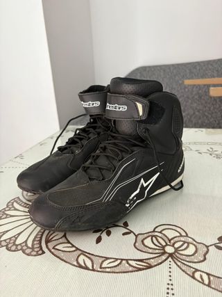 Mono Alpinestars Talla 48 Negro