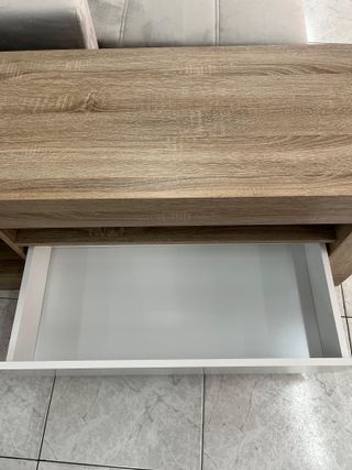 Mueble TV Cambria y blanco