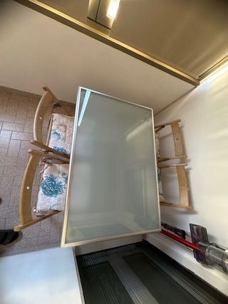 Tavolino in vetro e metallo