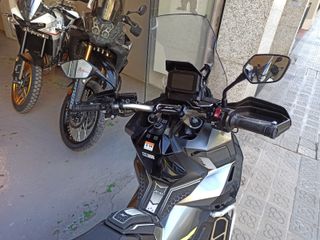 HONDA X-ADV