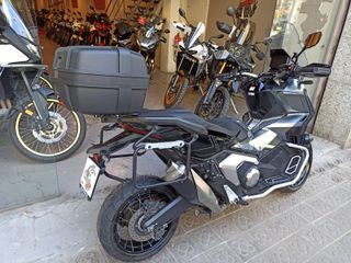 HONDA X-ADV