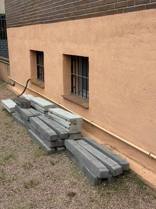 Vigas de hormigón 12 unidades de 80 cm Y 17 de 100