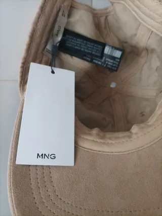 Gorra Mango Beige Negra Nueva