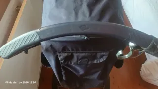 Silla de paseo Bebeconfor azul, muy resistente.