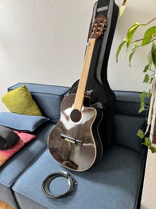 Ortega Guitarra Electroacústica