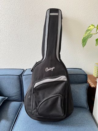 Ortega Guitarra Electroacústica
