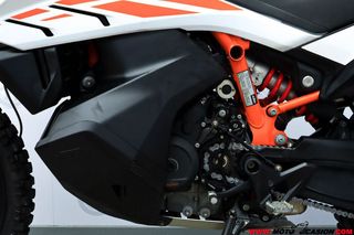 KTM 790 ADVENTURE R ¿A2?