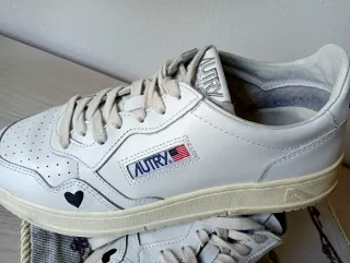 Autry Sneakers Donna Bianche Nere