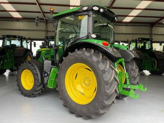 Tractor John Deere 6110R