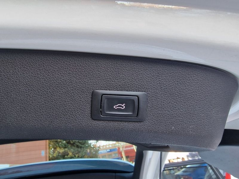Audi Q7 2014, foto 19
