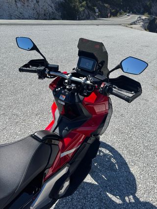 Honda X-ADV 750 2024 - Garantía hasta 2029