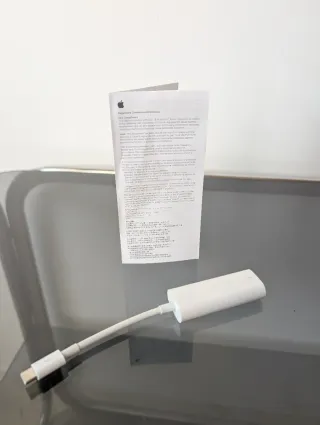 Adaptador Apple Thunderbolt 3 a Thunderbolt 2