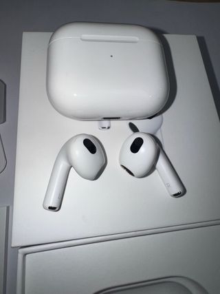 Airpods 3ª Gen Apple Blancos