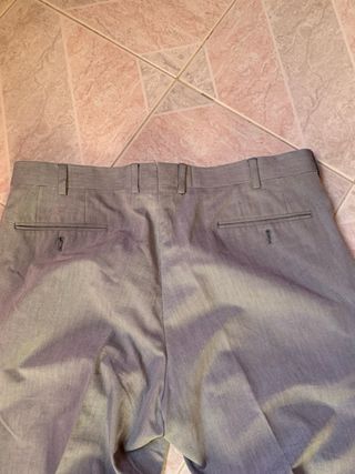 Completo uomo grigio