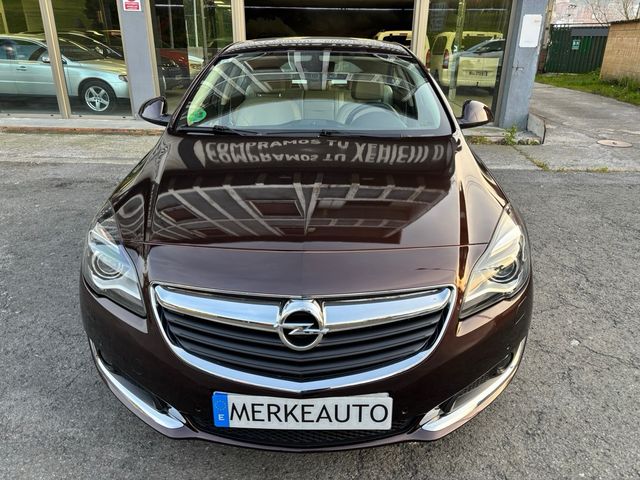 Opel Insignia 1.6CDTI DISTINTIVO C VERDE