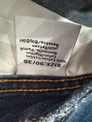 Jeans denim strappati taglia 50