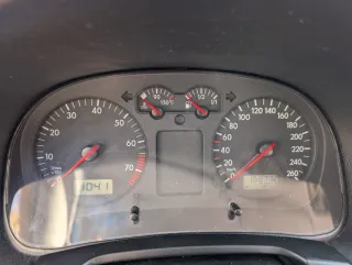 Volkswagen Golf 2002