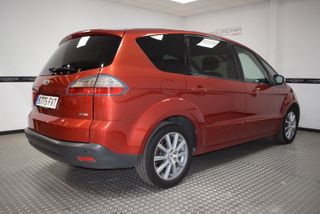 Ford S-MAX 2.0 TDCi Trend