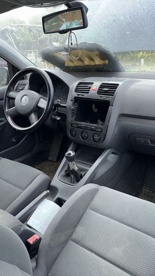 Volkswagen Golf 2005