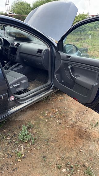 Volkswagen Golf 2005